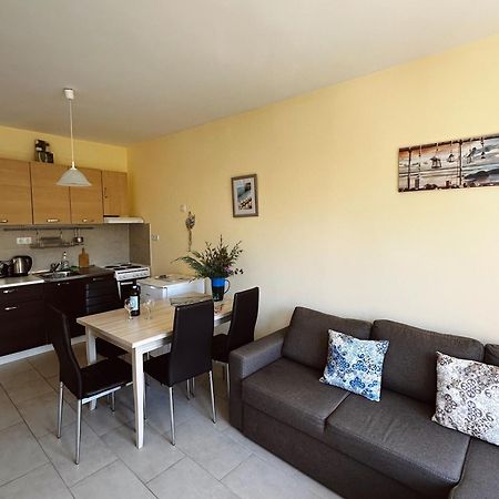 סוזופול Cozy Studio At Camping Gradina מראה חיצוני תמונה